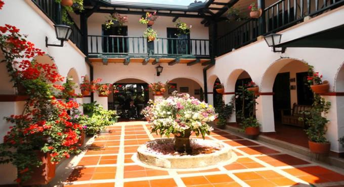 Hospederia La Roca Plaza Principal Bed & Breakfast Boyaca Bagian luar foto