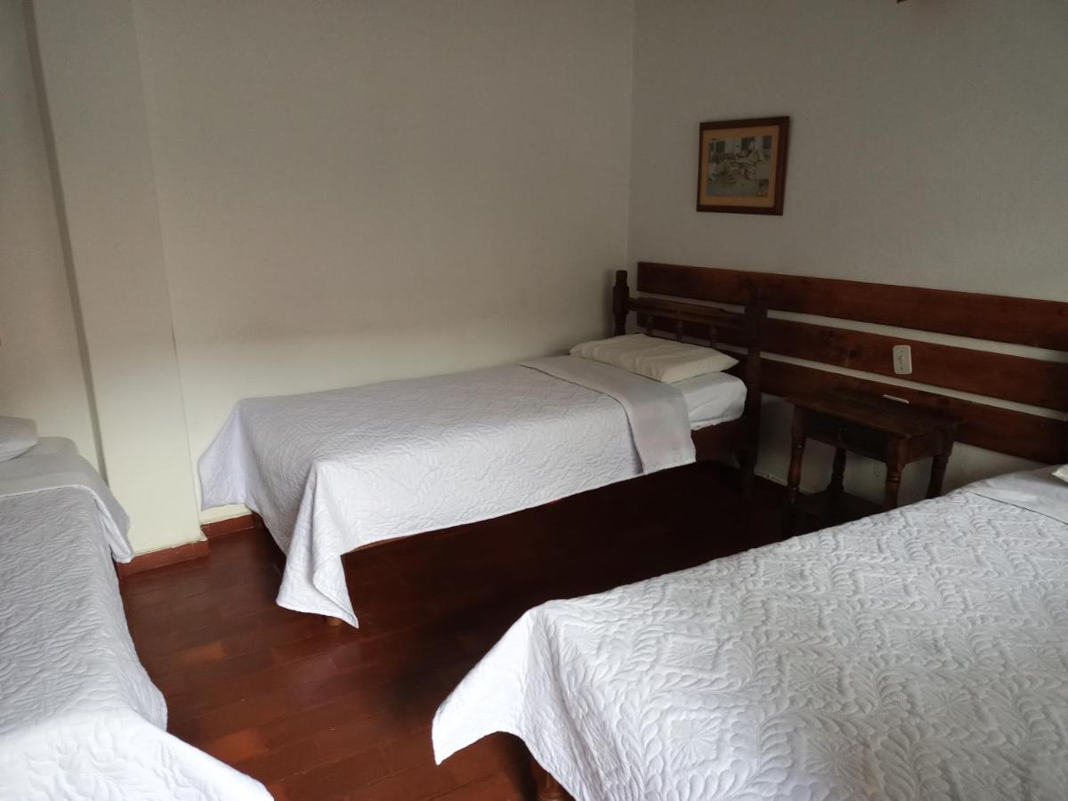 Hospederia La Roca Plaza Principal Bed & Breakfast Boyaca Bagian luar foto