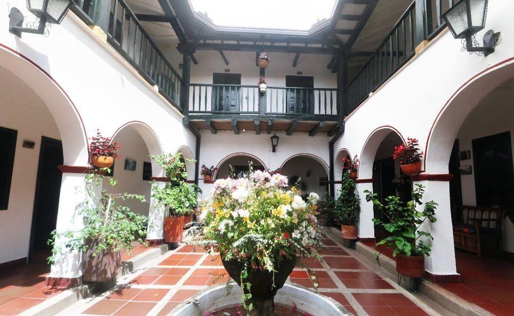Hospederia La Roca Plaza Principal Bed & Breakfast Boyaca Bagian luar foto